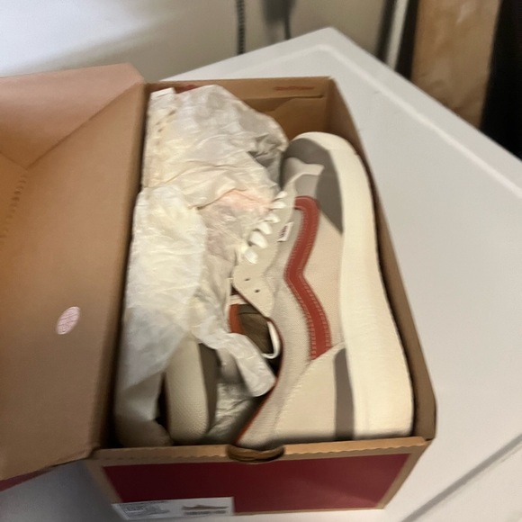 Vans Ultrarange Exo SE Oatmeal Marshmallow  Size US 13 Men New in box never worn - Picture 3 of 8